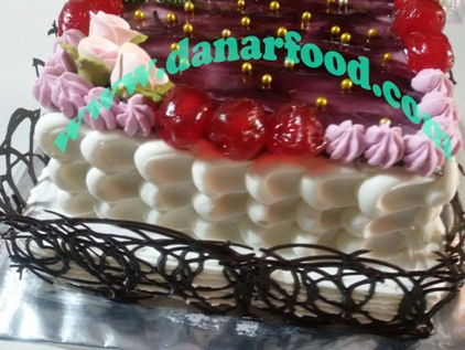 Jual Celebration Cake